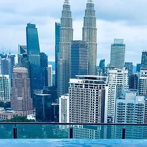 Apartment The Luxe Klcc By Comfort Dwellings, Kuala Lumpur